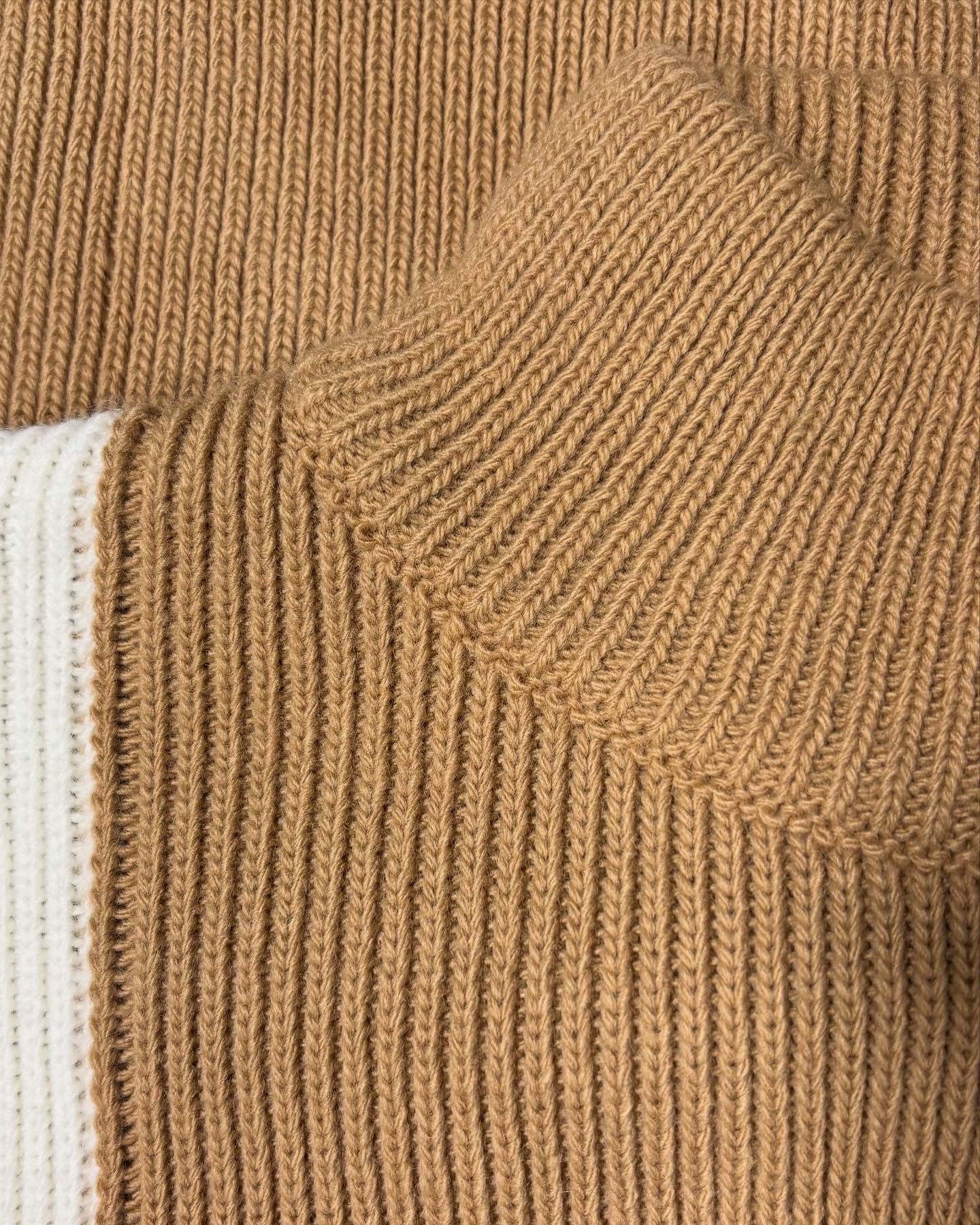 Conjunto Camel y Blanco