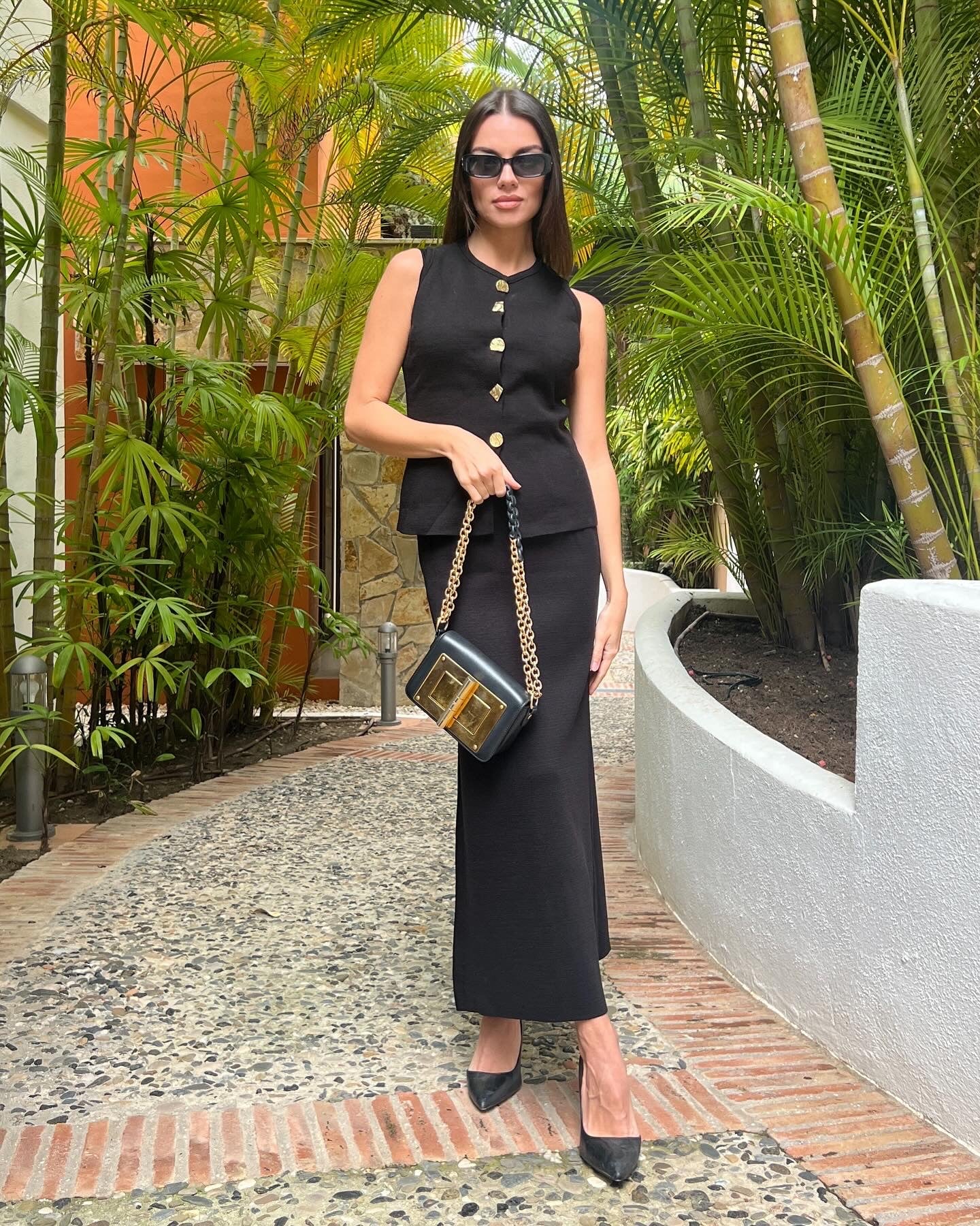 Conjunto Sin Mangas Negro